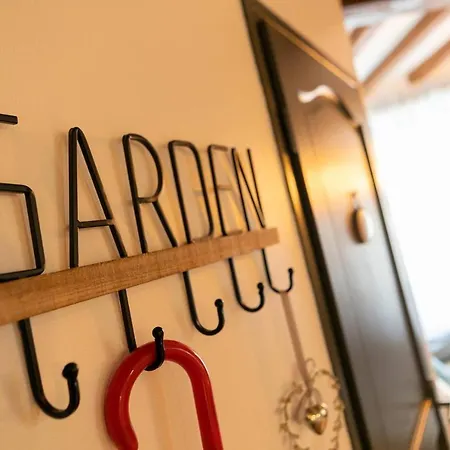 L'alcove, Au Centre De アパート